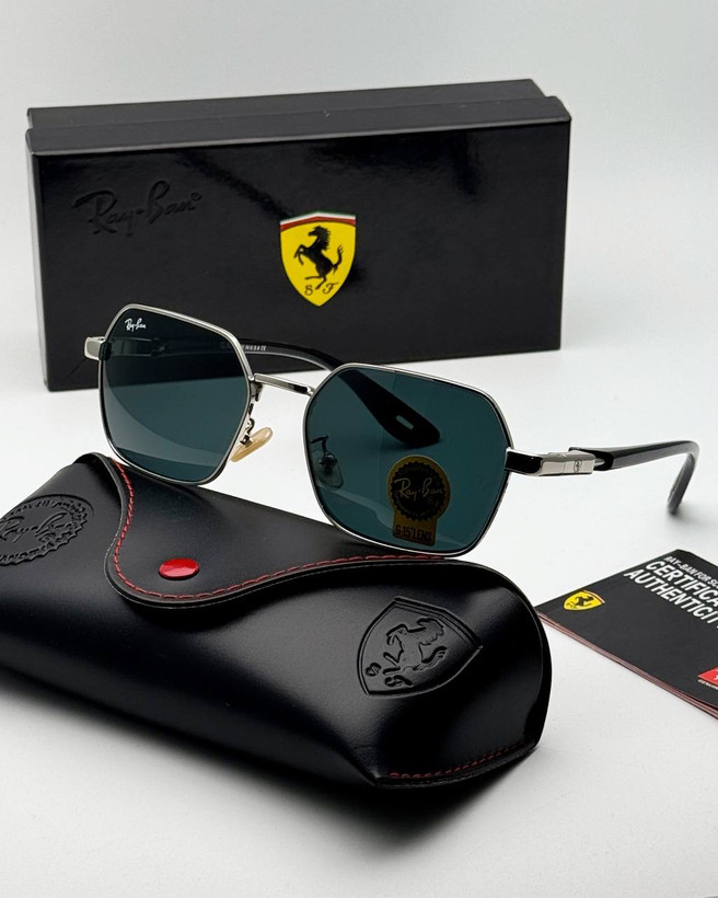 مشکی نقره ایی